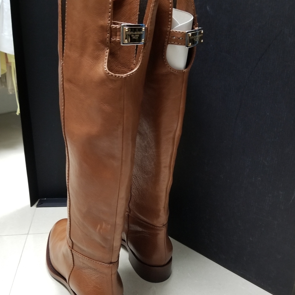 Dolce Gabbana tall riding boots size 40 NEW IN BOX